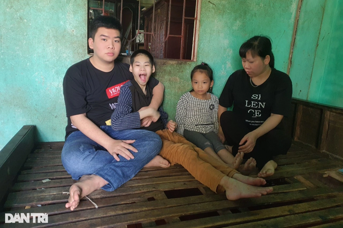 Mỗi khi nghe con nói thèm thịt, thèm sữa, lòng em đau xót - 6 Mỗi khi nghe con nói thèm thịt, thèm sữa, lòng em đau xót - 6