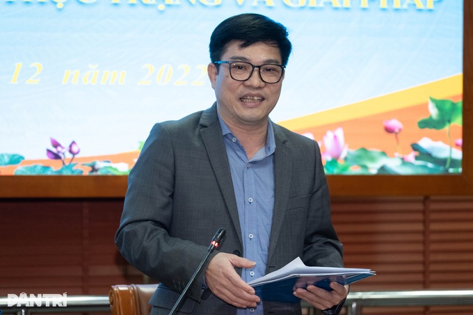 Công nhân tuần trước mất việc, tuần sau không còn tiền đóng trọ - 2 Công nhân tuần trước mất việc, tuần sau không còn tiền đóng trọ - 2