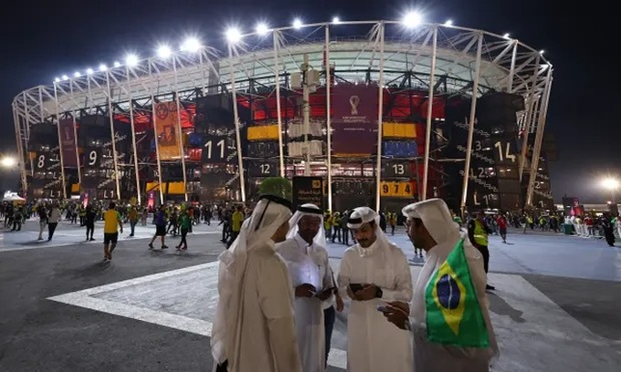Lượng khách đi xem World Cup 2022 thấp hơn dự kiến khiến chỗ ở dư thừa - 3