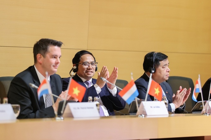 Thủ tướng dự Diễn đàn doanh nghiệp Việt Nam - Luxembourg - 4 Thủ tướng dự Diễn đàn doanh nghiệp Việt Nam - Luxembourg - 4