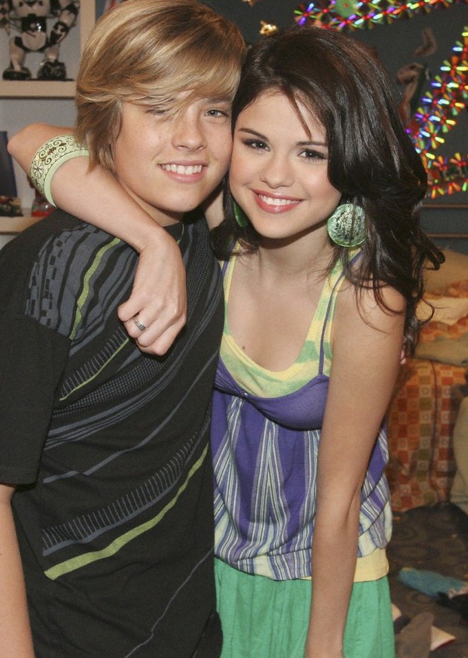 Không phải Justin Bieber, đây mới là người đầu tiên Selena Gomez rung động - 2 Không phải Justin Bieber, đây mới là người đầu tiên Selena Gomez rung động - 2