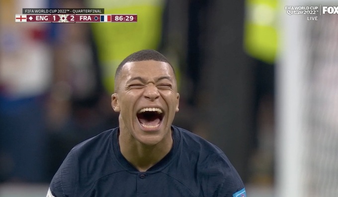 Mbappe cười to hết cỡ trên nỗi đau của người Anh - 2