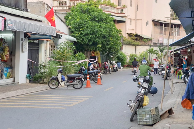 Bắt nghi phạm đâm chết nam thanh niên ở quán cà phê - 2