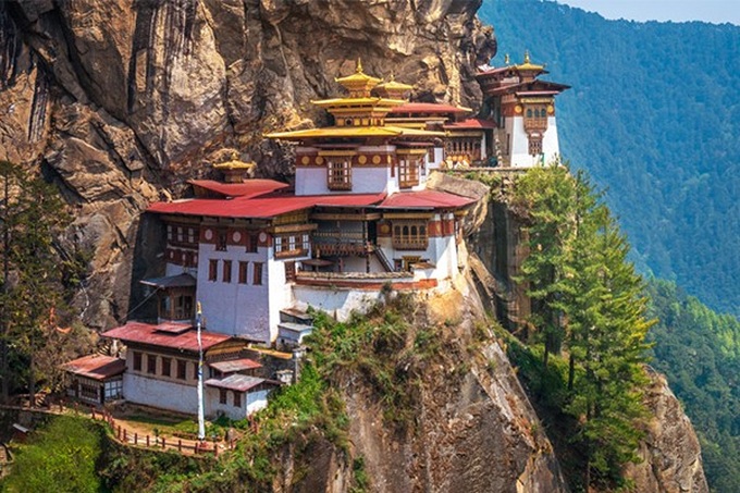 Bhutan đánh thuế khách gần 5 triệu đồng/ngày, người bình dân khó đi? - 1