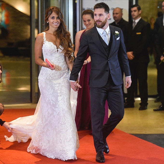Phong cách thời trang naм tính ʋà khối tài sản đáng nể của Lionel Messi - 10
