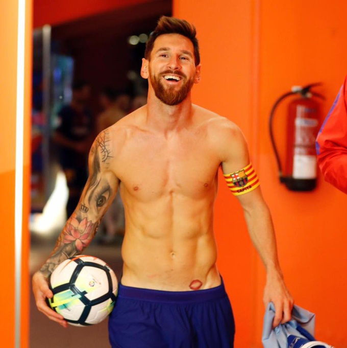 Ý nghĩa những hình xăm trên cơ thể Messi