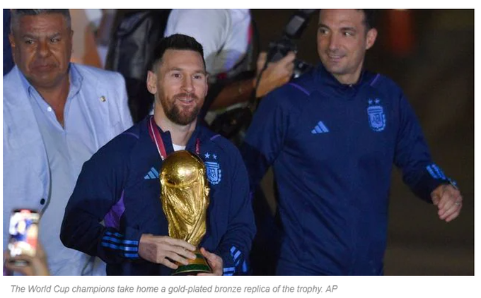 Tranh cãi về Messi có phải là một người chơi đẳng cấp? Bạn sẽ phải suy nghĩ lại khi xem những khoảnh khắc của anh ta tại cúp vàng World Cup. Messi là một trong những cầu thủ xuất sắc nhất thế giới và cả thế giới đều hoan nghênh tài năng của anh ta.
