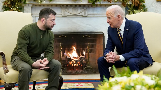 Ông Biden: Nếu Mỹ cấp cho Ukraine mọi vũ khí, điều đó có thể phá vỡ NATO