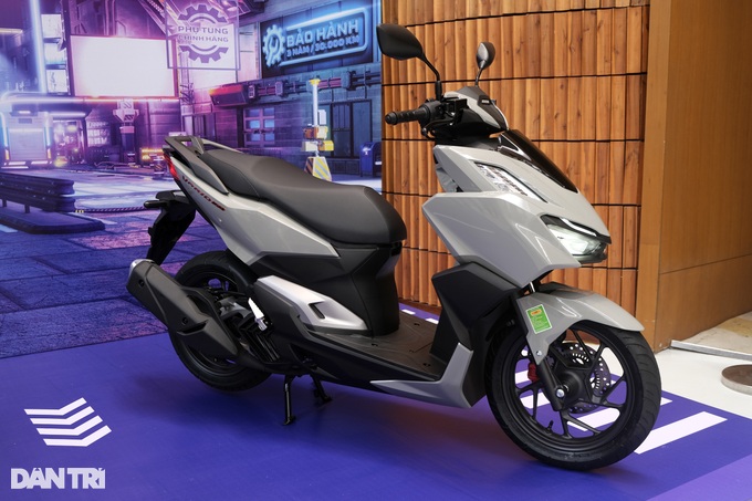 Honda Vario 160 lắp ráp chốt giá từ 51,7 triệu đồng, cạnh tranh Yamaha NVX - 3