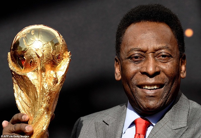 Vua bóng đá Pele qua đời ở tuổi 82 - 2