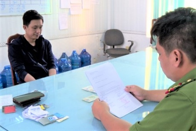 Kẻ mang lệnh truy nã đặc biệt trốn ở Đồng Nai bị bắt
