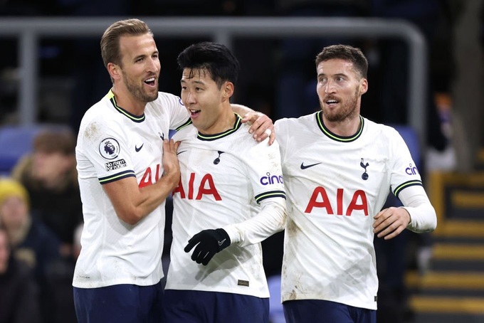 Son Heung Min, Kane thăng hoa, Tottenham áp sát Man Utd - 2