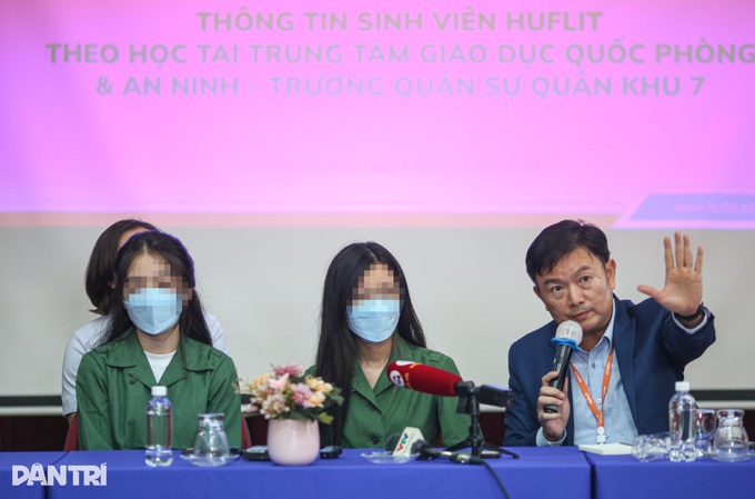 Nữ sinh quay clip ở trường quân sự: Hối lỗi vì clip bị cắt ghép - 2 Nữ sinh quay clip ở trường quân sự: Hối lỗi vì clip bị cắt ghép - 2