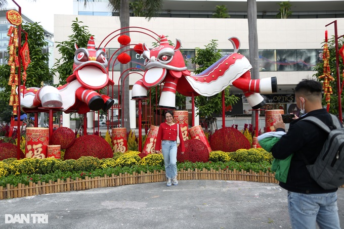 Không gian sống đắt giá bên những cung đường hoa ngày Tết - 5 Không gian sống đắt giá bên những cung đường hoa ngày Tết - 5