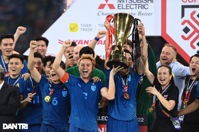 Vô địch AFF Cup, Thái Lan đặt mục tiêu hướng về World Cup - 1