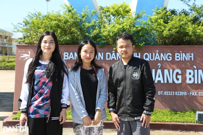 Sinh viên Lào háo hức khi lần đầu đón Tết cổ truyền Việt Nam - 1