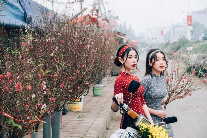 Tuổi xông đất và giờ xuất hành đầu năm Quý Mão 2023 - 1 Tuổi xông đất và giờ xuất hành đầu năm Quý Mão 2023 - 1