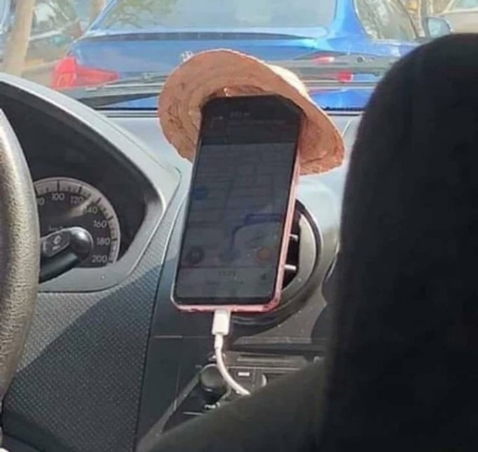 Giải pháp để hạ nhiệt điện thoại trong ngày hè. Giải pháp để hạ nhiệt điện thoại trong ngày hè.