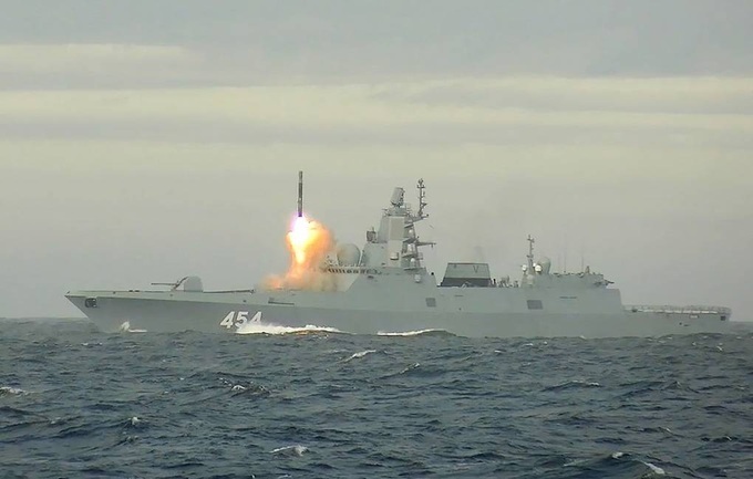 Nga điều tàu mang tên lửa siêu thanh tập trận chung với Trung Quốc, Nam Phi - 1
