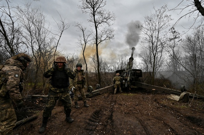 Nga huy động thêm lực lượng, Ukraine thừa nhận rất khó khăn ở miền Đông - 1