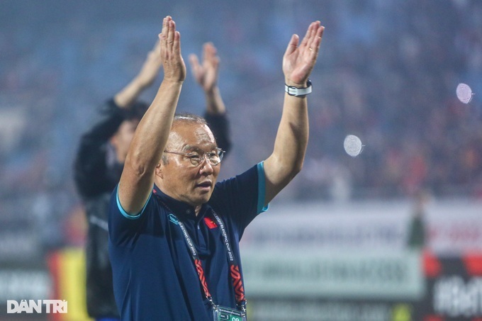Báo Hàn nói về cơ hội dự World Cup của tuyển Việt Nam khi HLV Park ra đi - 2
