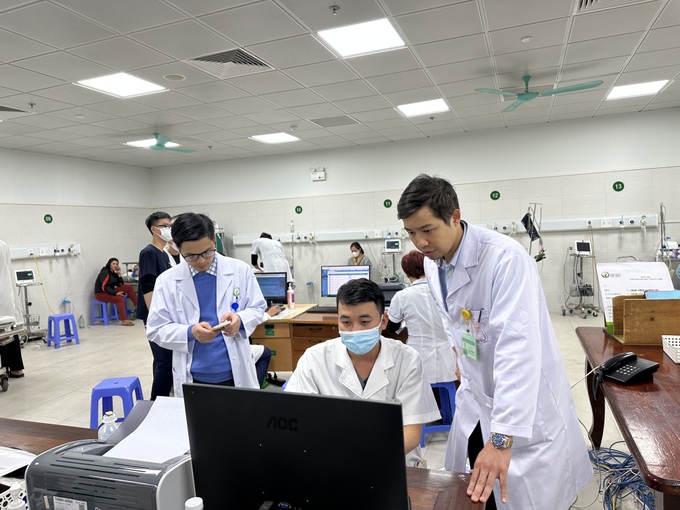 Bệnh viện Việt Đức: Tai nạn giao thông do bia rượu giảm mạnh - 8 Bệnh viện Việt Đức: Tai nạn giao thông do bia rượu giảm mạnh - 8