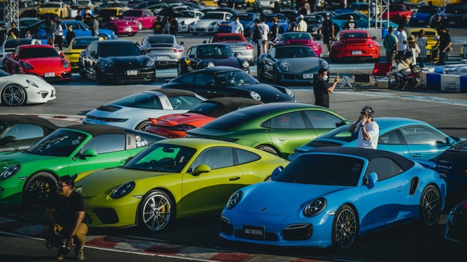 Chiêm ngưỡng những sắc màu hiếm thấy của Porsche - 6