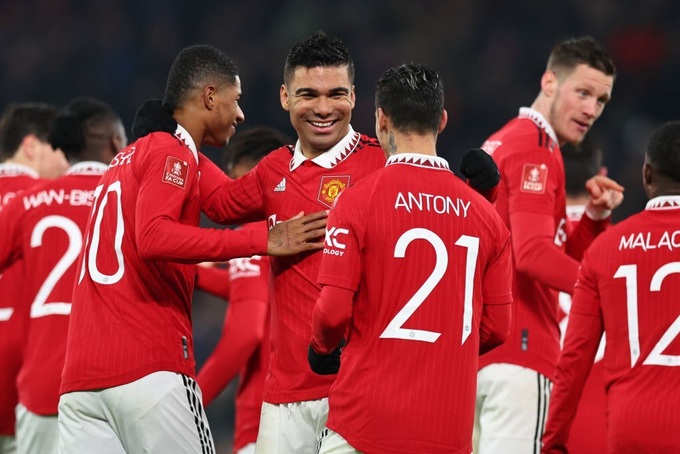 Casemiro tỏa sáng, Man Utd vượt qua Reading tại FA Cup | Báo Dân trí