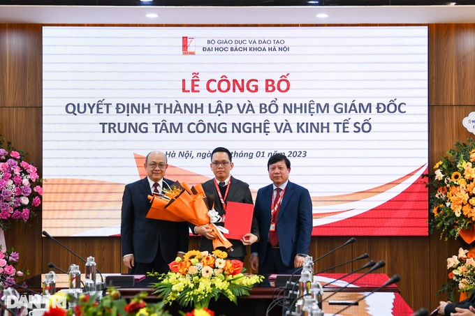 Đại học Bách khoa HN bổ nhiệm Giám đốc Trung tâm Công nghệ và Kinh tế số - 2 Đại học Bách khoa HN bổ nhiệm Giám đốc Trung tâm Công nghệ và Kinh tế số - 2