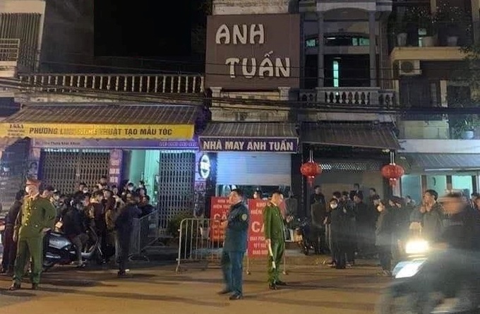 Hà Nội: Đôi vợ chồng chết trong nhà, thi thể có nhiều vết đâm - 1