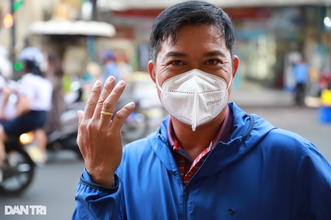 Hiện tượng lạ trong ngày vía Thần Tài ở hai miền Nam Bắc - 16