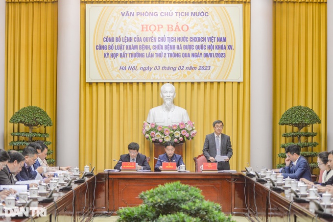 Công bố Lệnh của quyền Chủ tịch nước về Luật khám, chữa bệnh mới - 1 Công bố Lệnh của quyền Chủ tịch nước về Luật khám, chữa bệnh mới - 1
