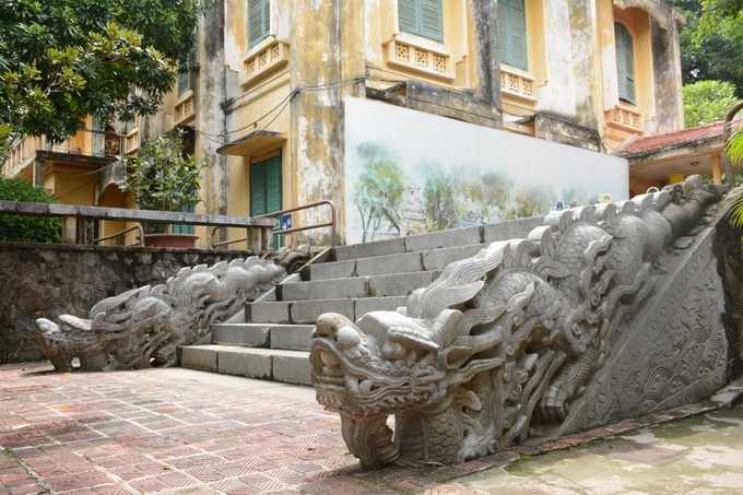 Thành bậc điện Kính Thiên và 3 bảo vật quốc gia tại Hoàng Thành Thăng Long - 1 Thành bậc điện Kính Thiên và 3 bảo vật quốc gia tại Hoàng Thành Thăng Long - 1