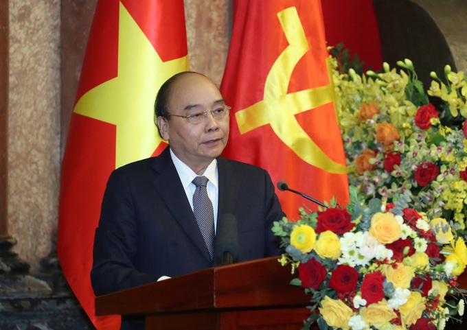 Nguyên Chủ tịch nước Nguyễn Xuân Phúc bàn giao công tác - 1