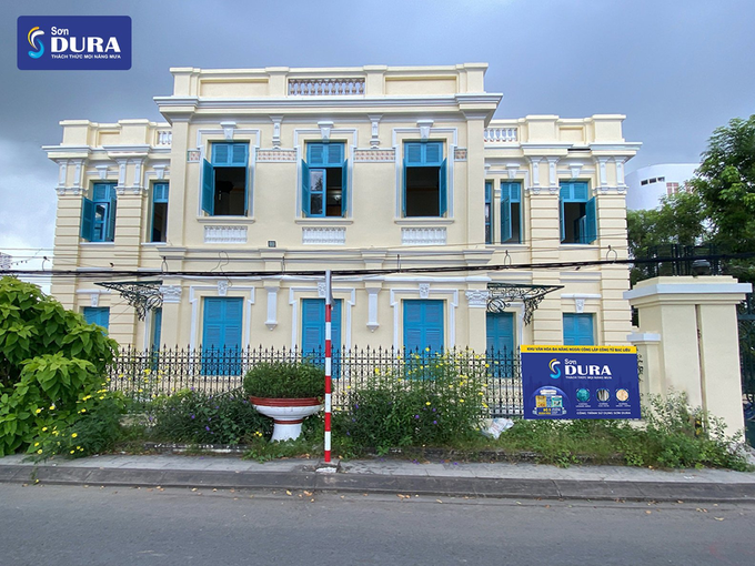 Dùng sơn chống loang màu để nhà luôn đẹp - 1 Dùng sơn chống loang màu để nhà luôn đẹp - 1
