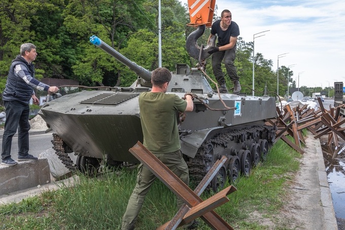 Nghi vấn Ukraine sử dụng vũ khí trong viện bảo tàng tấn công quân đội Nga - 3 Nghi vấn Ukraine sử dụng vũ khí trong viện bảo tàng tấn công quân đội Nga - 3