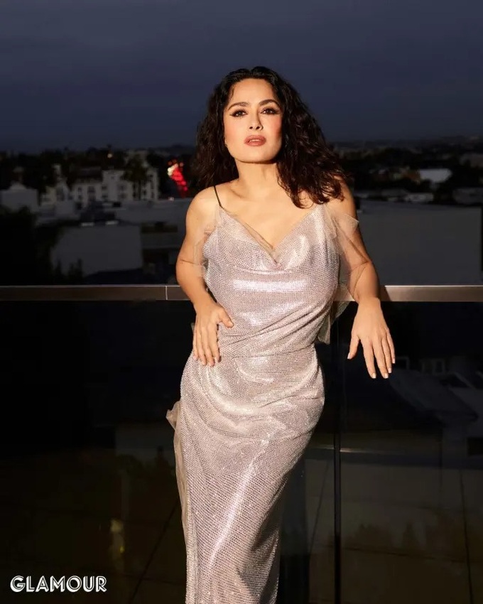 Salma Hayek tâm sự bị cả nhà lừa... ép cưới chồng tỷ phú