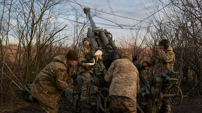 Phương Tây chạy đua cấp vũ khí cho Ukraine trước trận đánh lớn - 1