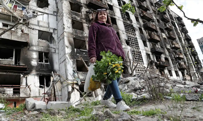 Châu Âu xem xét sử dụng tài sản bị đóng băng của Nga để tái thiết Ukraine - 1