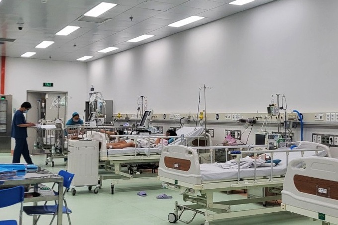 Nhiều trẻ ở TPHCM nguy kịch vì viêm cơ tim, viện phí hàng trăm triệu đồng - 2 Nhiều trẻ ở TPHCM nguy kịch vì viêm cơ tim, viện phí hàng trăm triệu đồng - 2