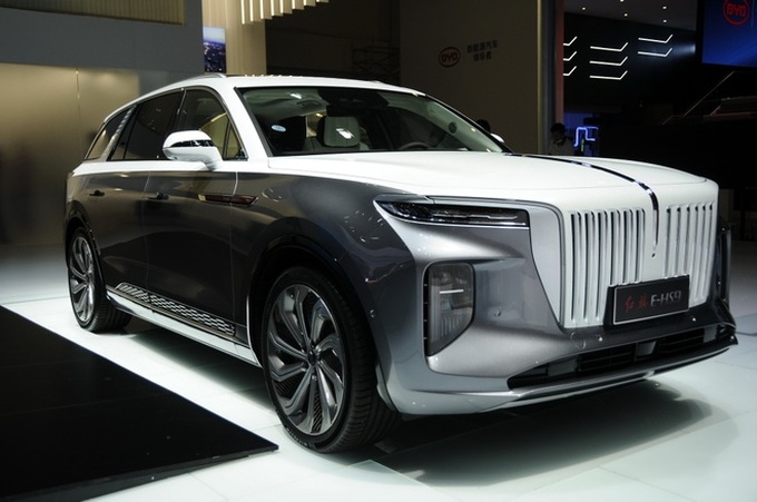 Rolls-Royce Trung Quốc giảm giá kỷ lục tại Việt Nam, tới 530 triệu đồng - 4