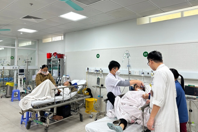 Thiếu vật tư, hóa chất: BV Việt Đức hạn chế mổ phiên, ưu tiên cấp cứu - 1 Thiếu vật tư, hóa chất: BV Việt Đức hạn chế mổ phiên, ưu tiên cấp cứu - 1