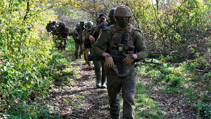 Nga giành khu vực cách Bakhmut 3km, tiến sát thành trì Donbass