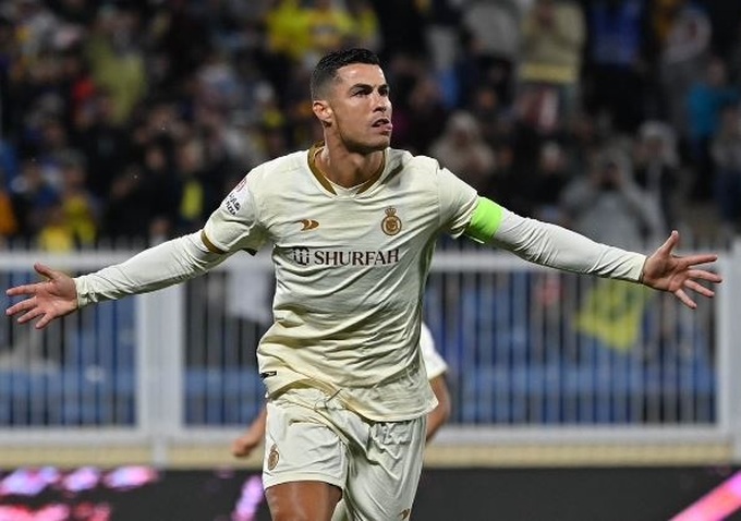 Không thể ngừng ghi bàn, C.Ronaldo lập kỷ lục ấn tượng ở tuổi 38 - 1