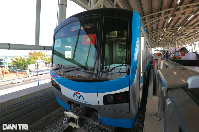 Metro số 1 TPHCM ngưng trệ, nhân viên đi làm không lương cả năm - 1