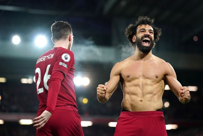 Gieo sầu cho Man Utd, Salah đi vào lịch sử Liverpool | Báo Dân trí