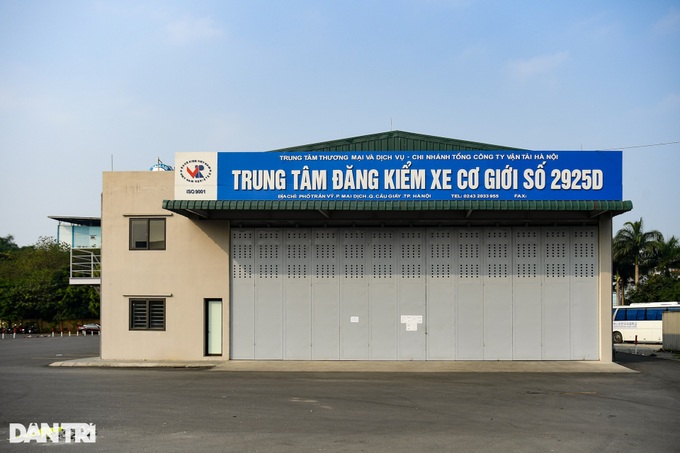 Hà Nội chỉ còn một quận có trung tâm đăng kiểm hoạt động - 1