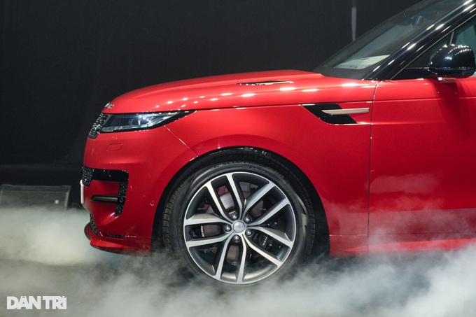 Range Rover Sport 2023 có gì để thuyết phục khách Việt bỏ Mercedes hay BMW? - 9