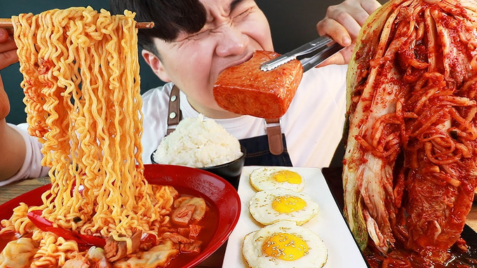 Những hệ lụy của trào lưu ăn Mukbang - 1