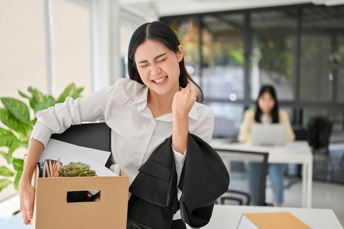 Bị sếp chèn ép, người trẻ nghỉ việc chứ không nhẫn nhịn - 1 Bị sếp chèn ép, người trẻ nghỉ việc chứ không nhẫn nhịn - 1